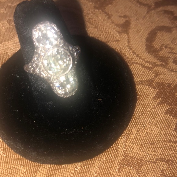 FLAPPERS DREAM RING - diamonds my friend DIAMONDS - Picture 6 of 8